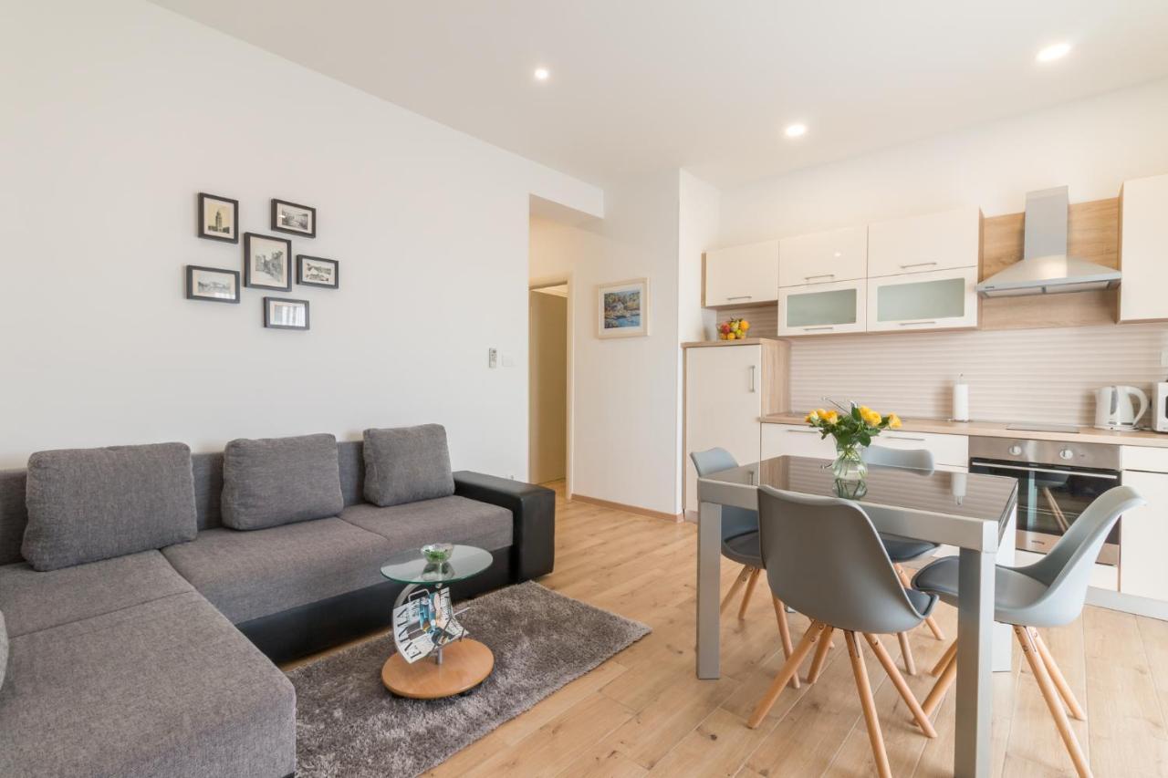 ספליט Apartments Lusani מראה חיצוני תמונה