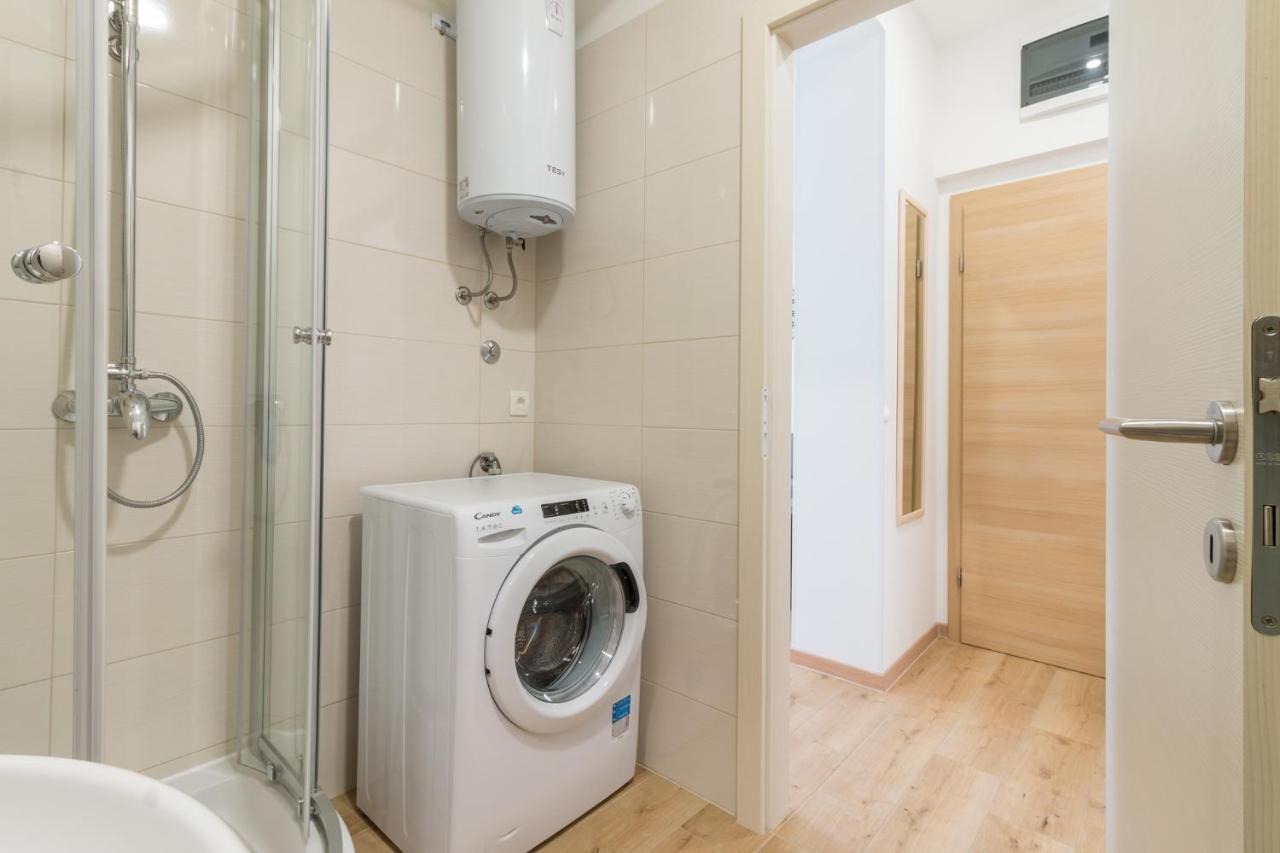 ספליט Apartments Lusani מראה חיצוני תמונה