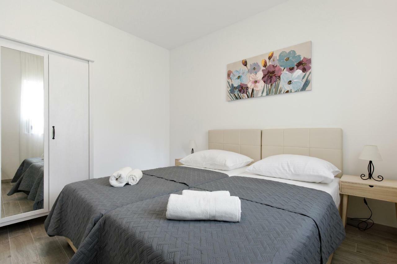 ספליט Apartments Lusani מראה חיצוני תמונה