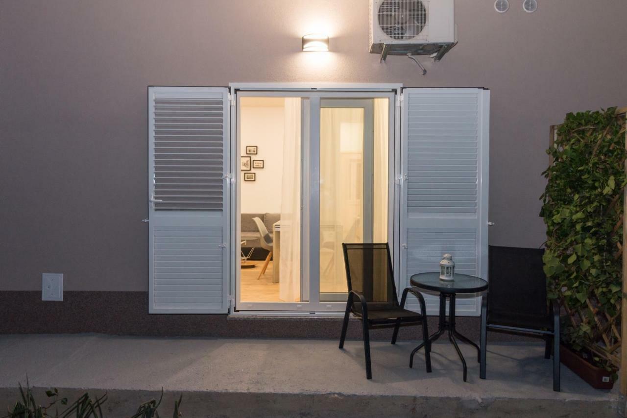 ספליט Apartments Lusani מראה חיצוני תמונה